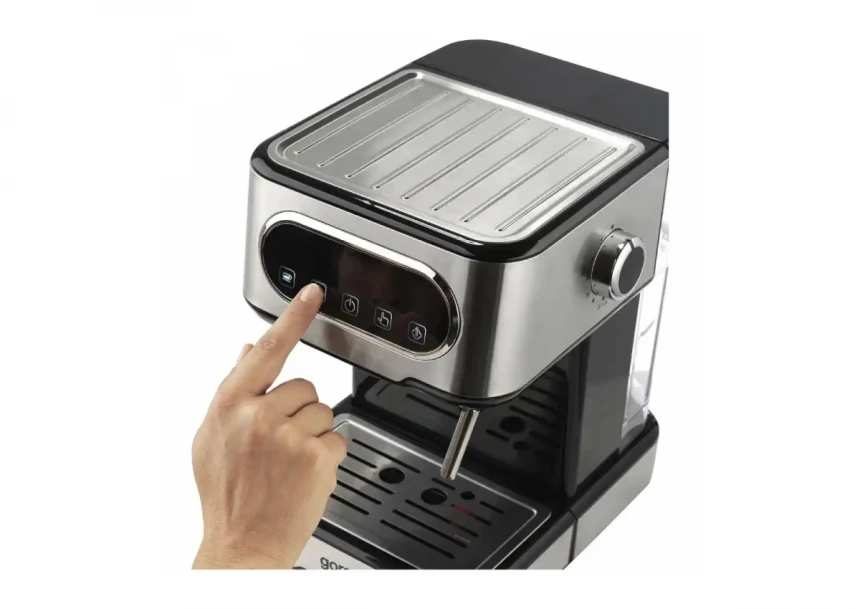 Aparat za espresso kafu Gorenje ESCM15DBK snaga 1100W/1.5l/15bara