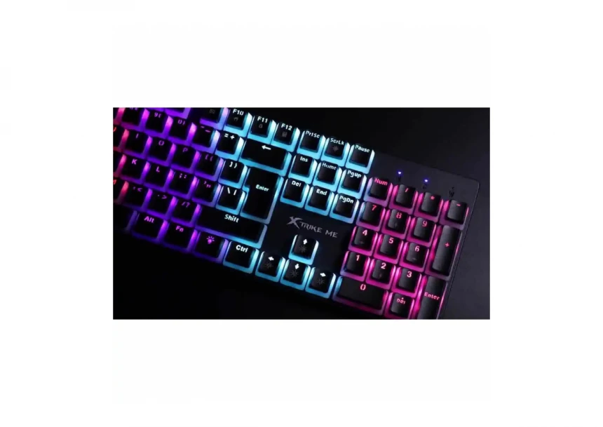 Tastatura XTRIKE GK915P mehanička / pozadinsko osvetljenje